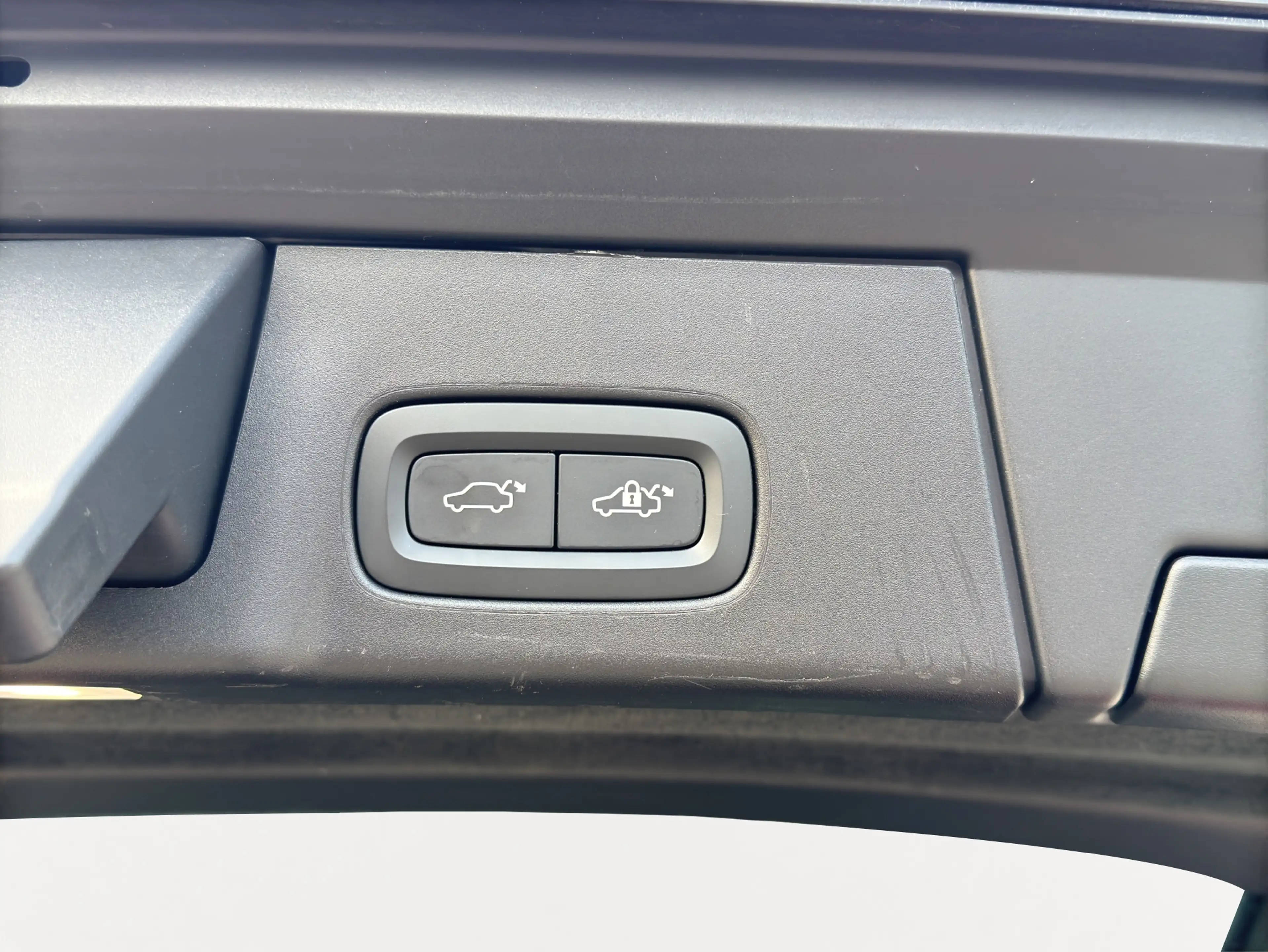 Volvo V90 Cross Country 2.0 T5 AWD Pro | Camera | Apple Carplay\Android Au — photo 40