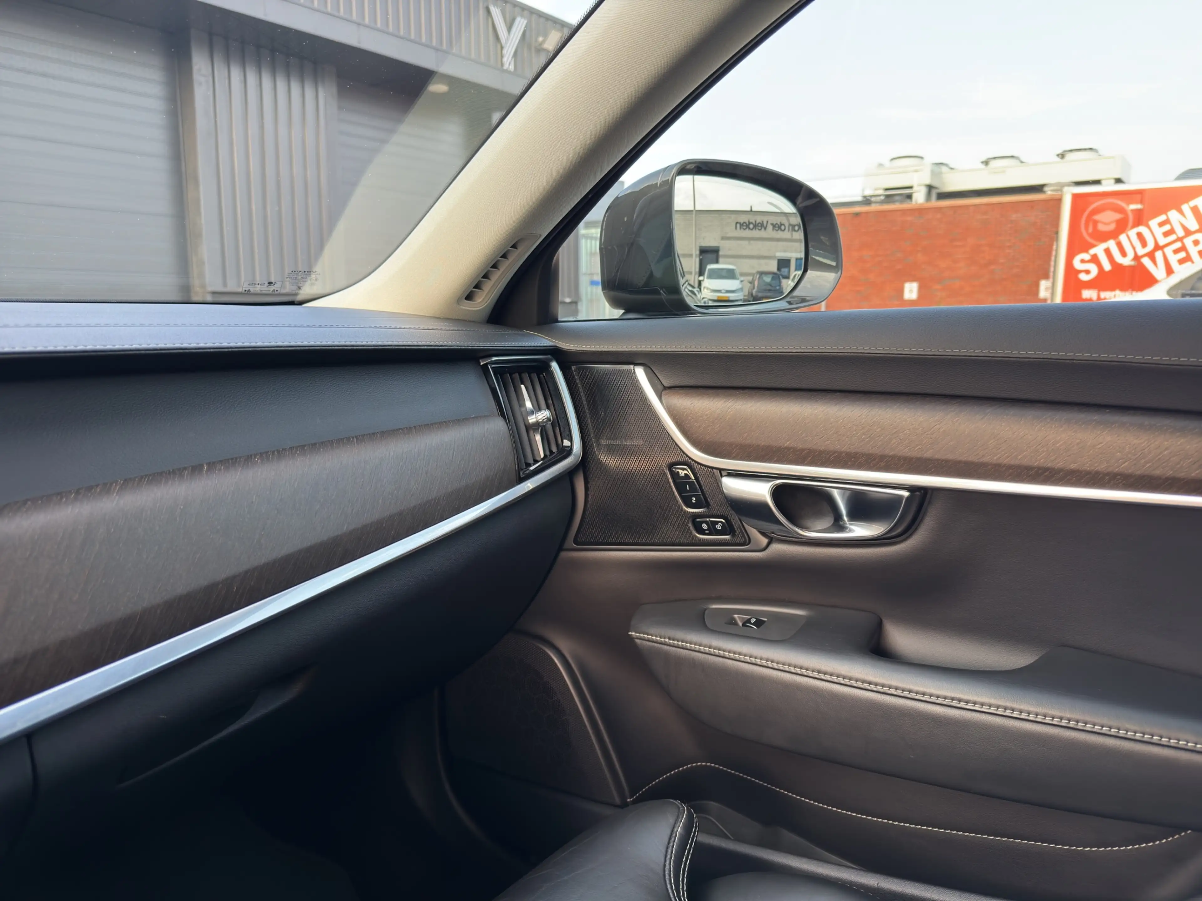 Volvo V90 Cross Country 2.0 T5 AWD Pro | Camera | Apple Carplay\Android Au — photo 33