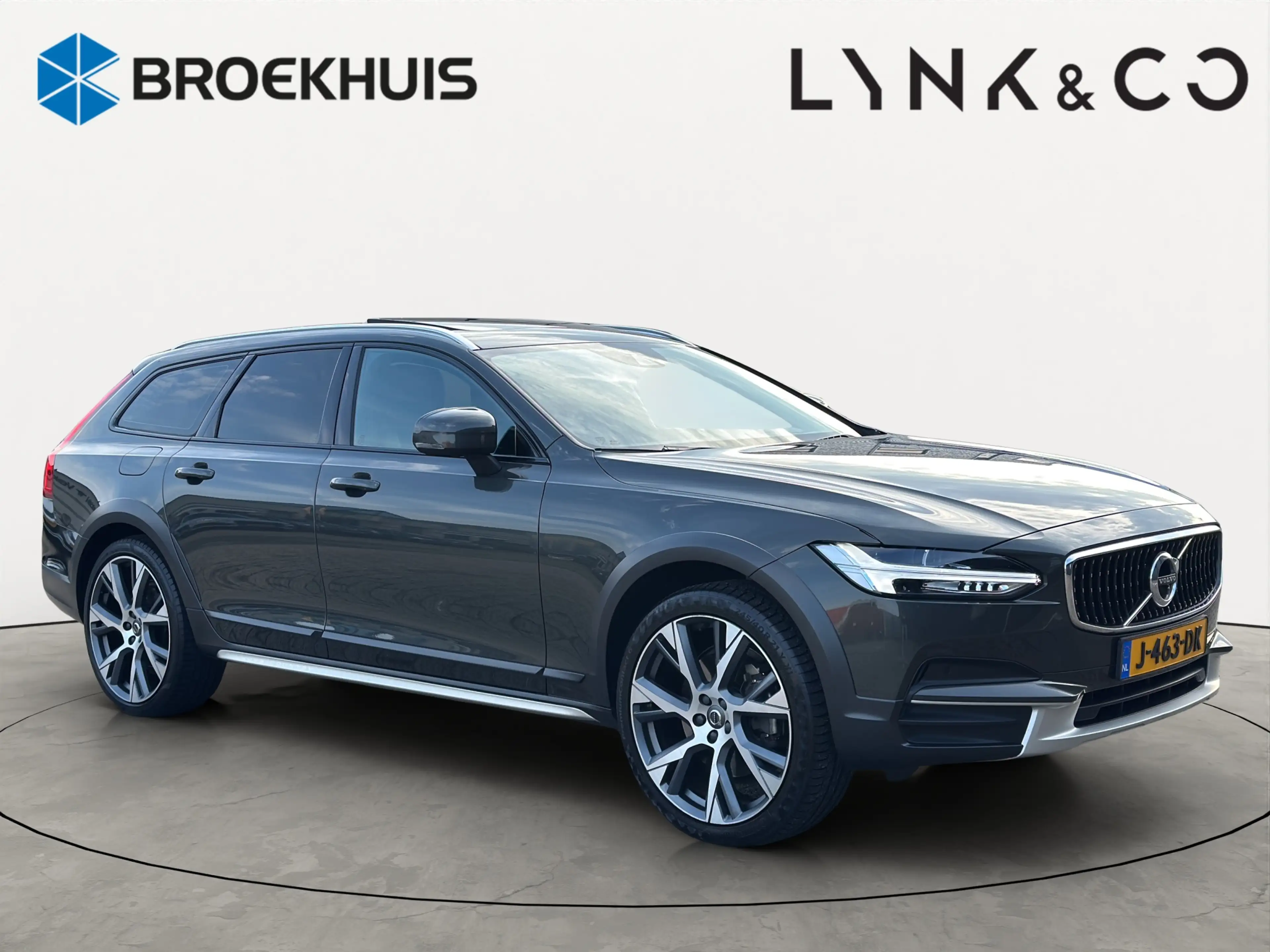 Volvo V90 Cross Country 2.0 T5 AWD Pro | Camera | Apple Carplay\Android Au — photo 3