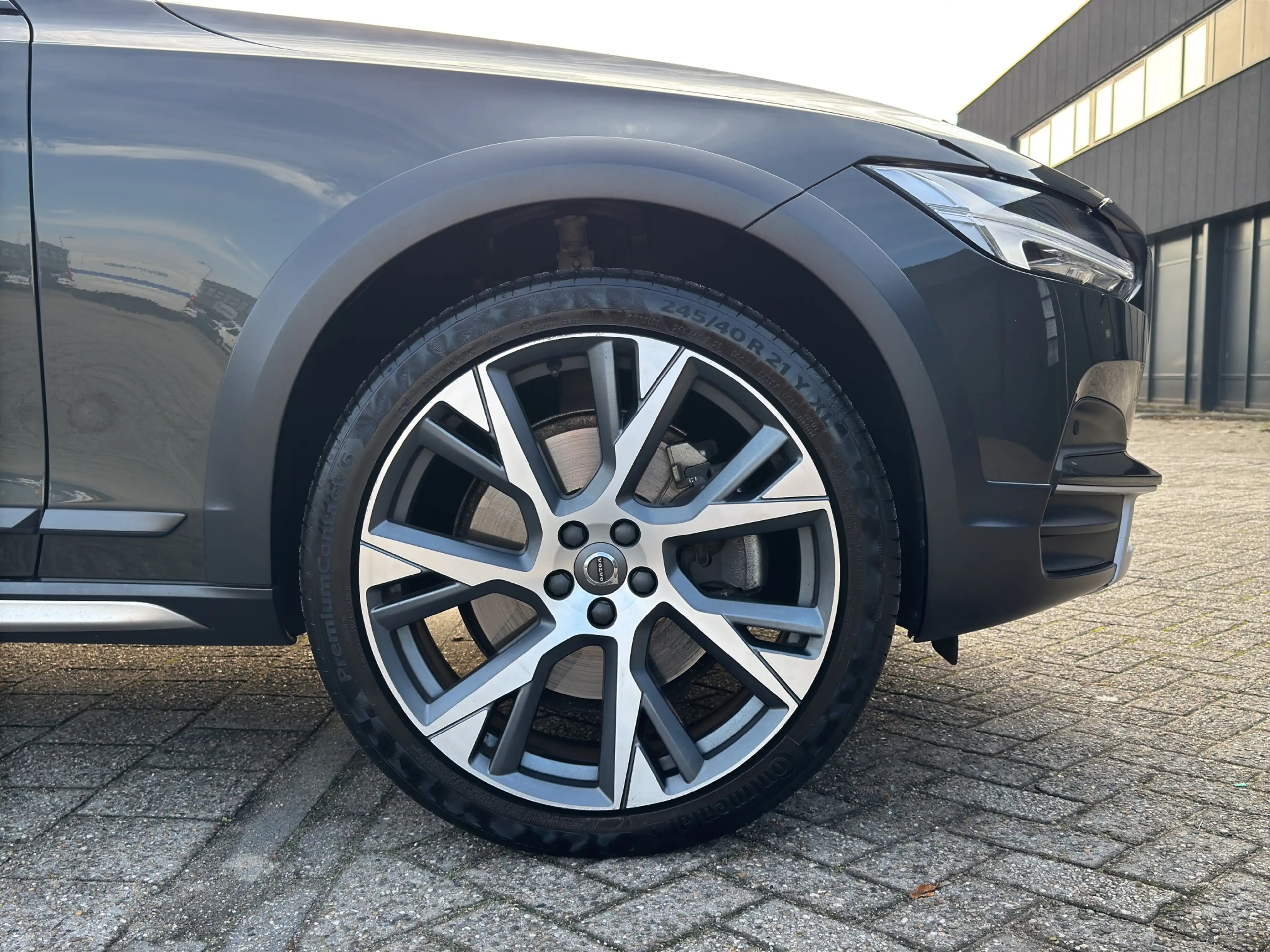 Volvo V90 Cross Country 2.0 T5 AWD Pro | Camera | Apple Carplay\Android Au — photo 5