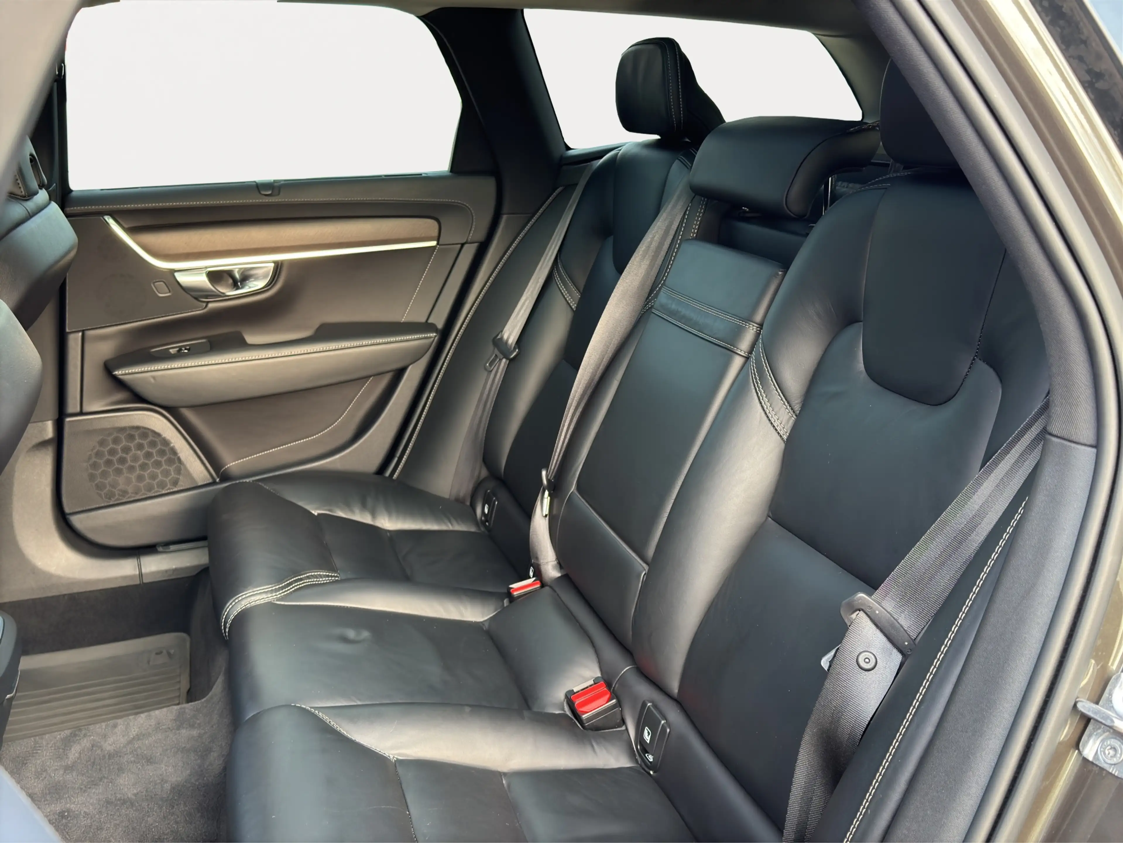 Volvo V90 Cross Country 2.0 T5 AWD Pro | Camera | Apple Carplay\Android Au — photo 35