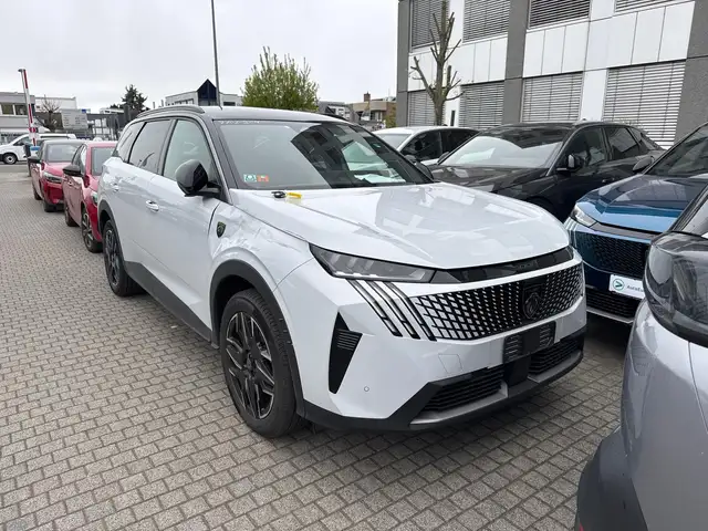Peugeot 5008 GT Hybrid 145 e-DCS6 7-Si+Navi+Lenk/SHZ+R-Kam+