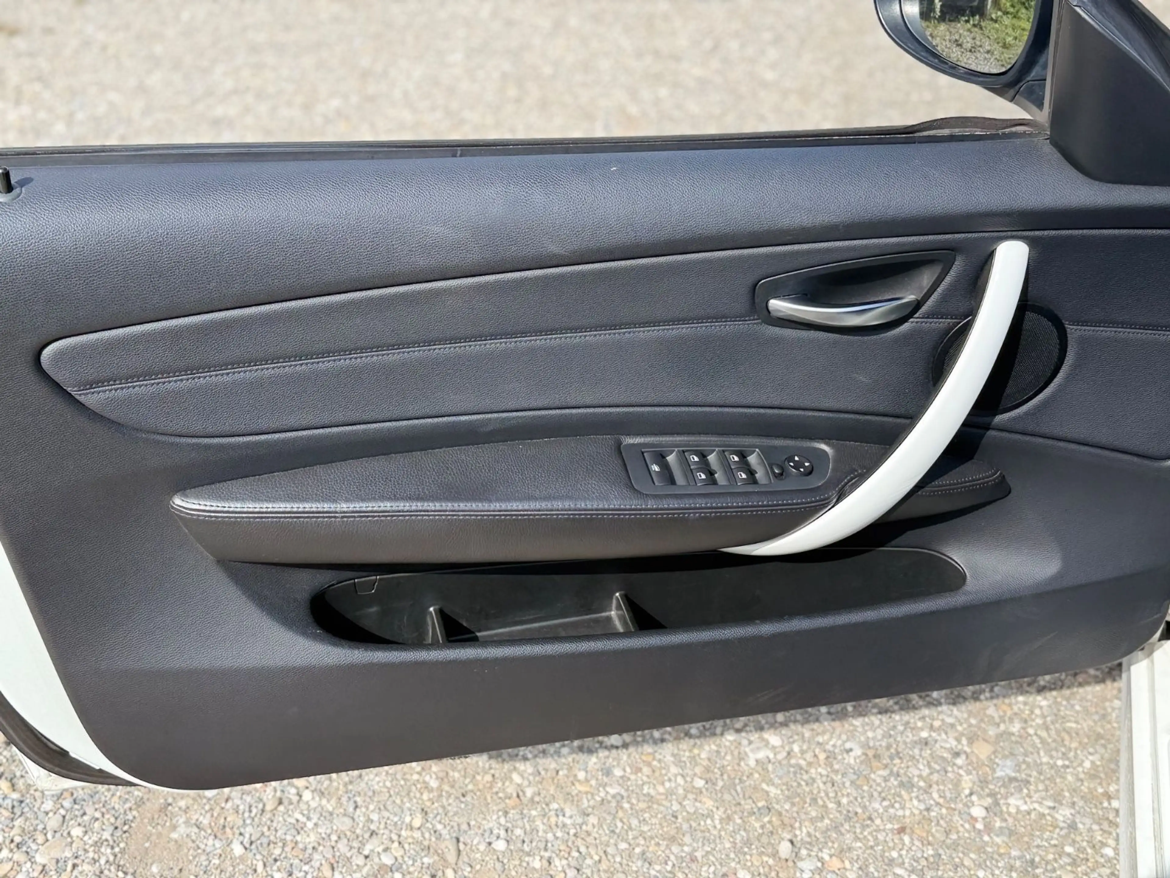 BMW 118 1er Cabrio /Automatik/Leder/8-fach Bereifung — photo 14