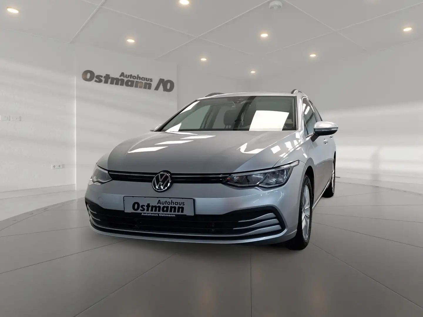 Volkswagen Golf Variant Golf VIII Variant 2.0 TDI Life Navi CarPlay SHZ Silber - 1