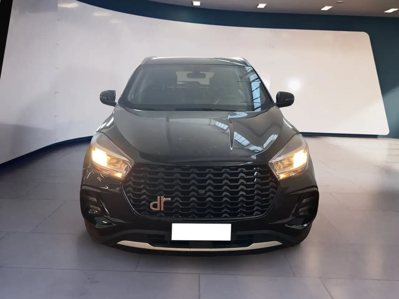 DR Automobiles DR5
