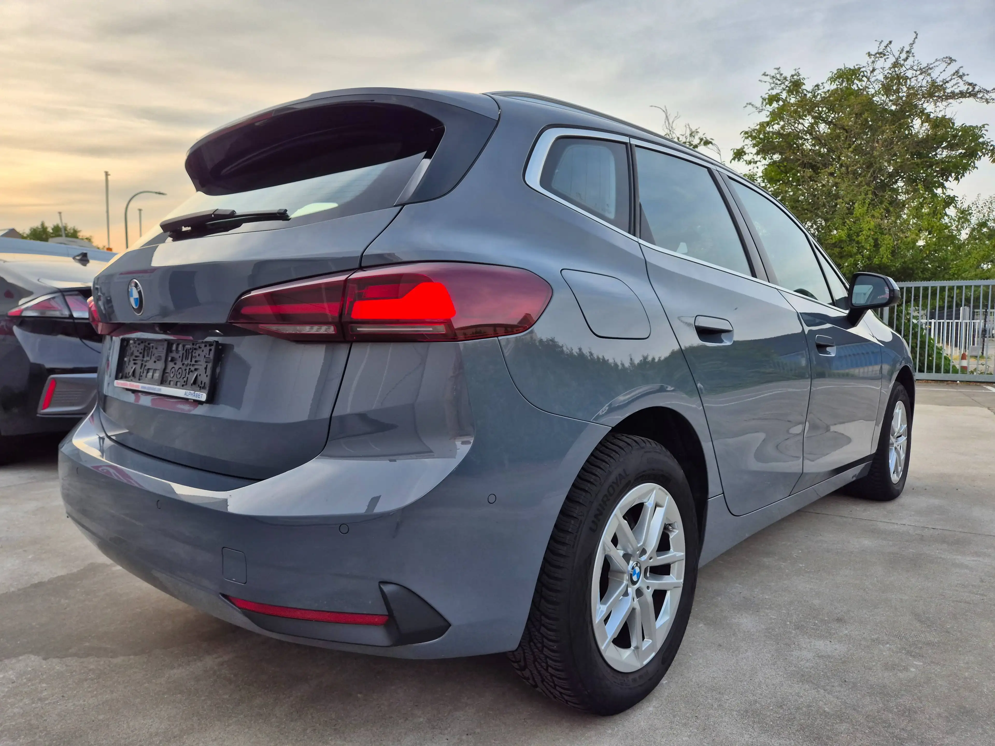 BMW 218 Active Tourer 218iA // 81.414 KM !! 2024 !! — photo 11