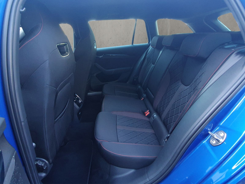 Skoda Octavia Combi RS 2.0 TDI 7-Gang DSG — photo 12