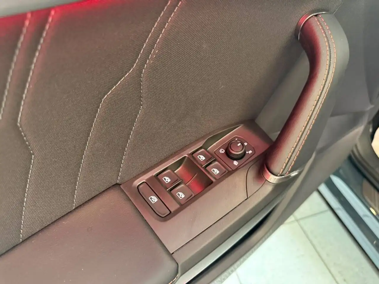 Cupra Formentor 1.5 hybrid 150cv dsg Pack Edge, миниатюра 27
