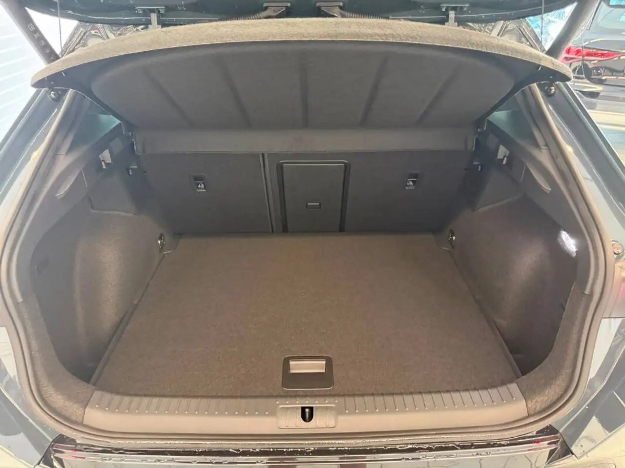 Cupra Formentor 1.5 hybrid 150cv dsg Pack Edge, миниатюра 9