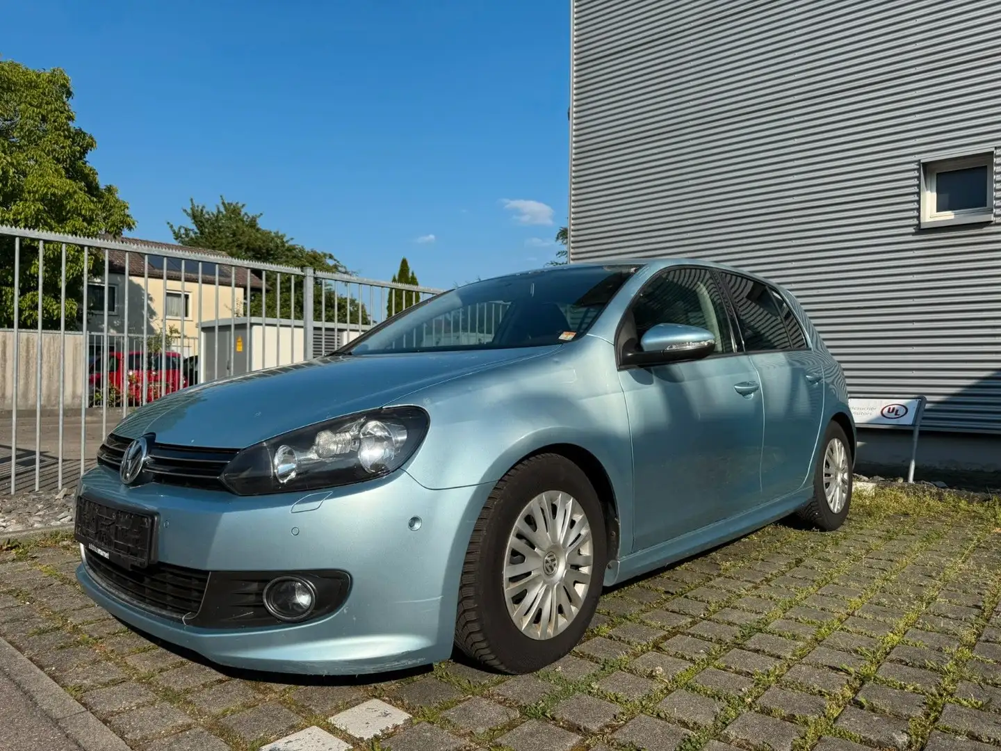 Volkswagen Golf *VI*Trendline*BlueMotion*TÜV NEU*1.Hand* Blau - 1