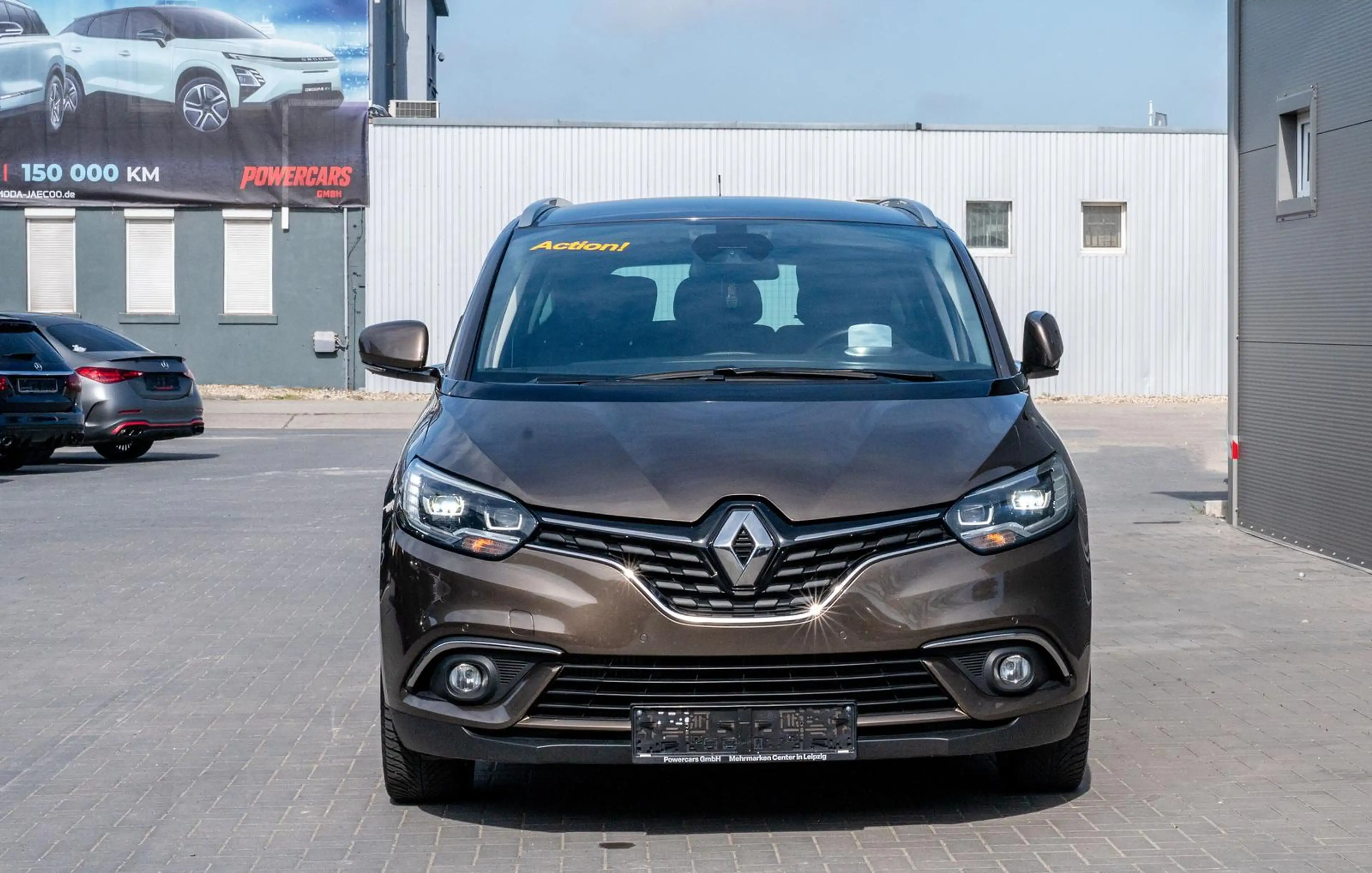 Renault Scenic Grand BOSE Edition 1.2 TCE Energy Metalli — photo 2