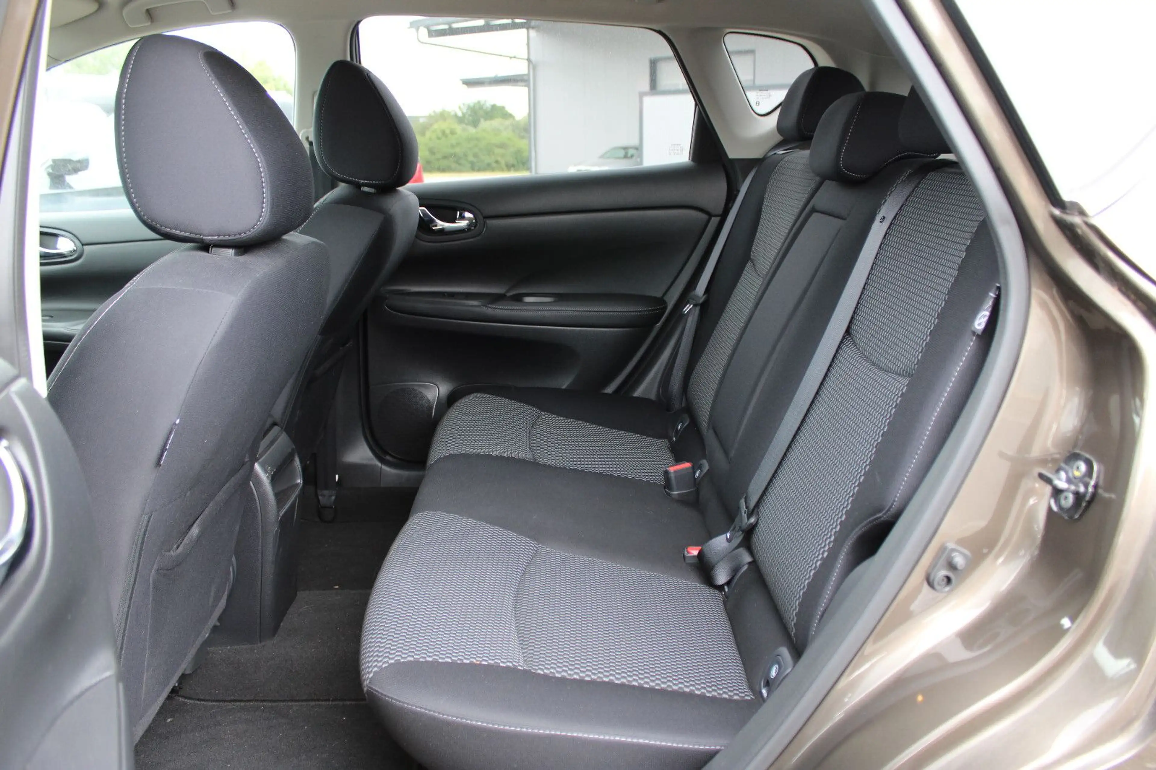 Nissan Pulsar N-Tec — photo 22