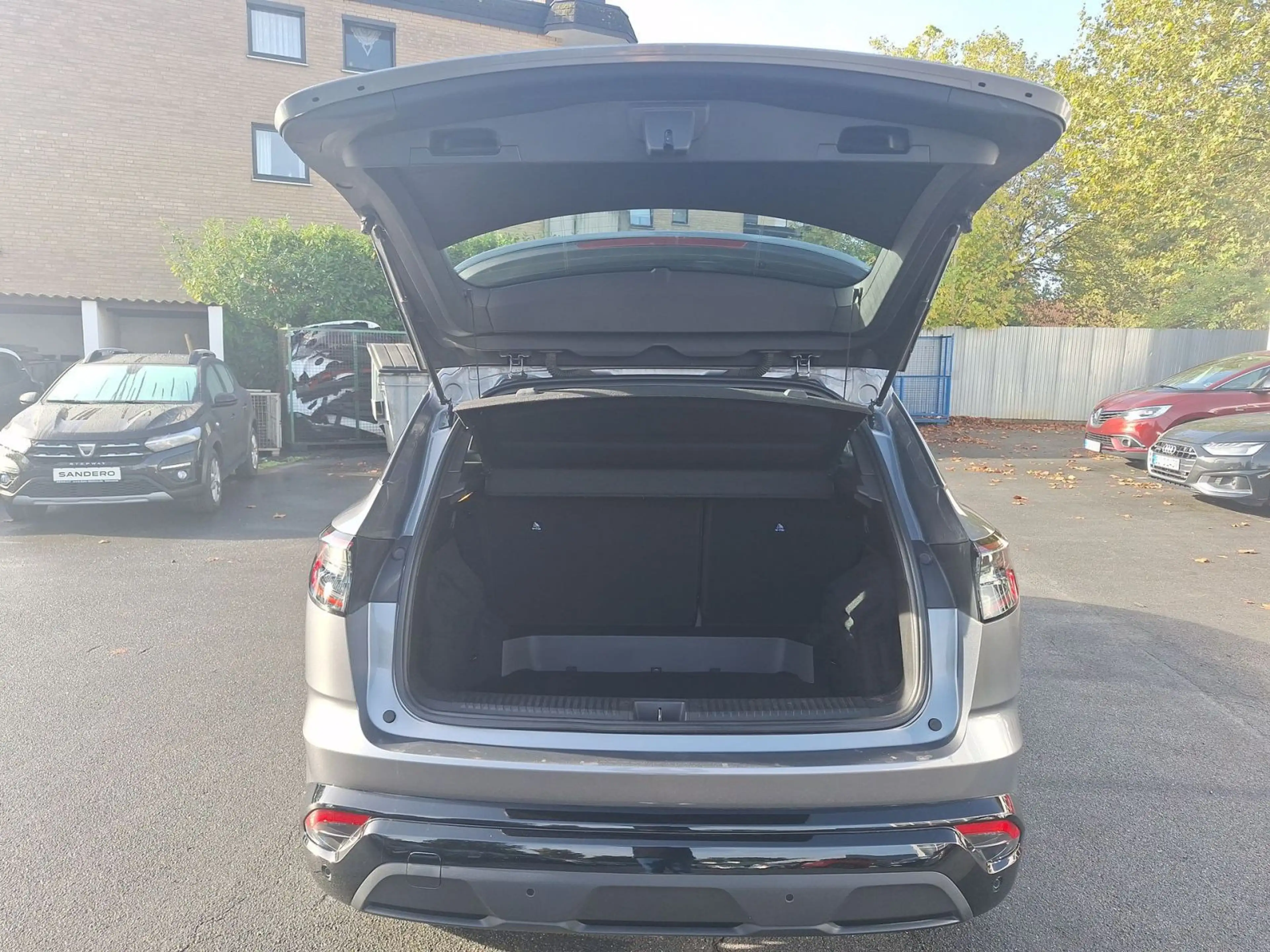 Renault Austral 1.3 TCe 140 Mild-Hybrid — photo 10