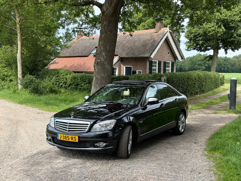 Mercedes-Benz C 280 2007 из Европы — купить под ключ