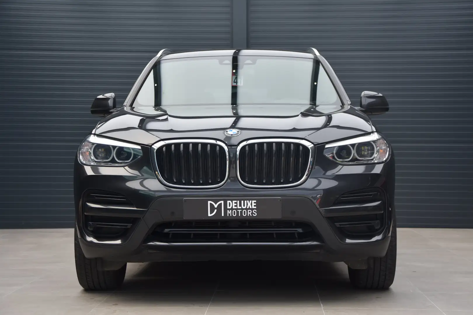 BMW X3 xDrive30e Navigatie Zetelverwarming Leder Camera Grijs - 2