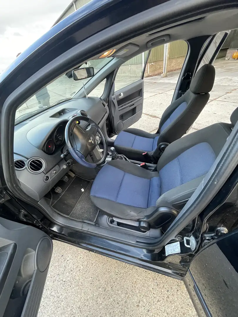 Mitsubishi Colt 1.5 Instyle - 1