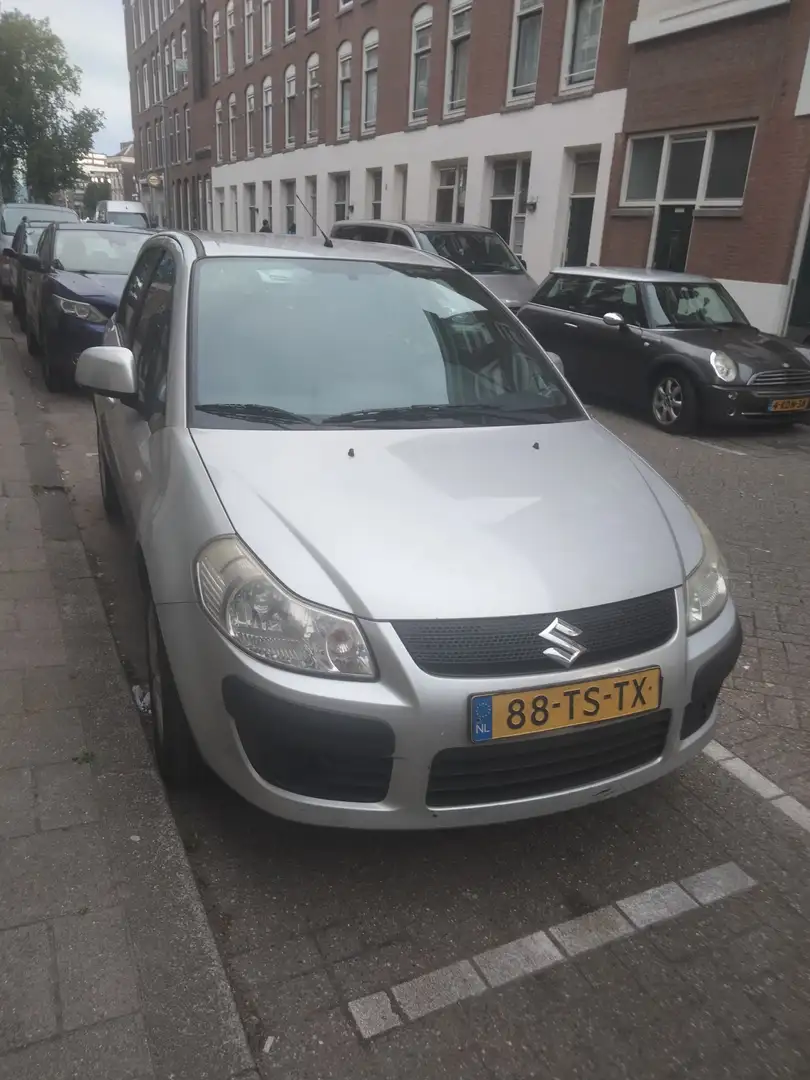 Suzuki SX4 1.6 VVT Automatik 4x2 Comfort - 1