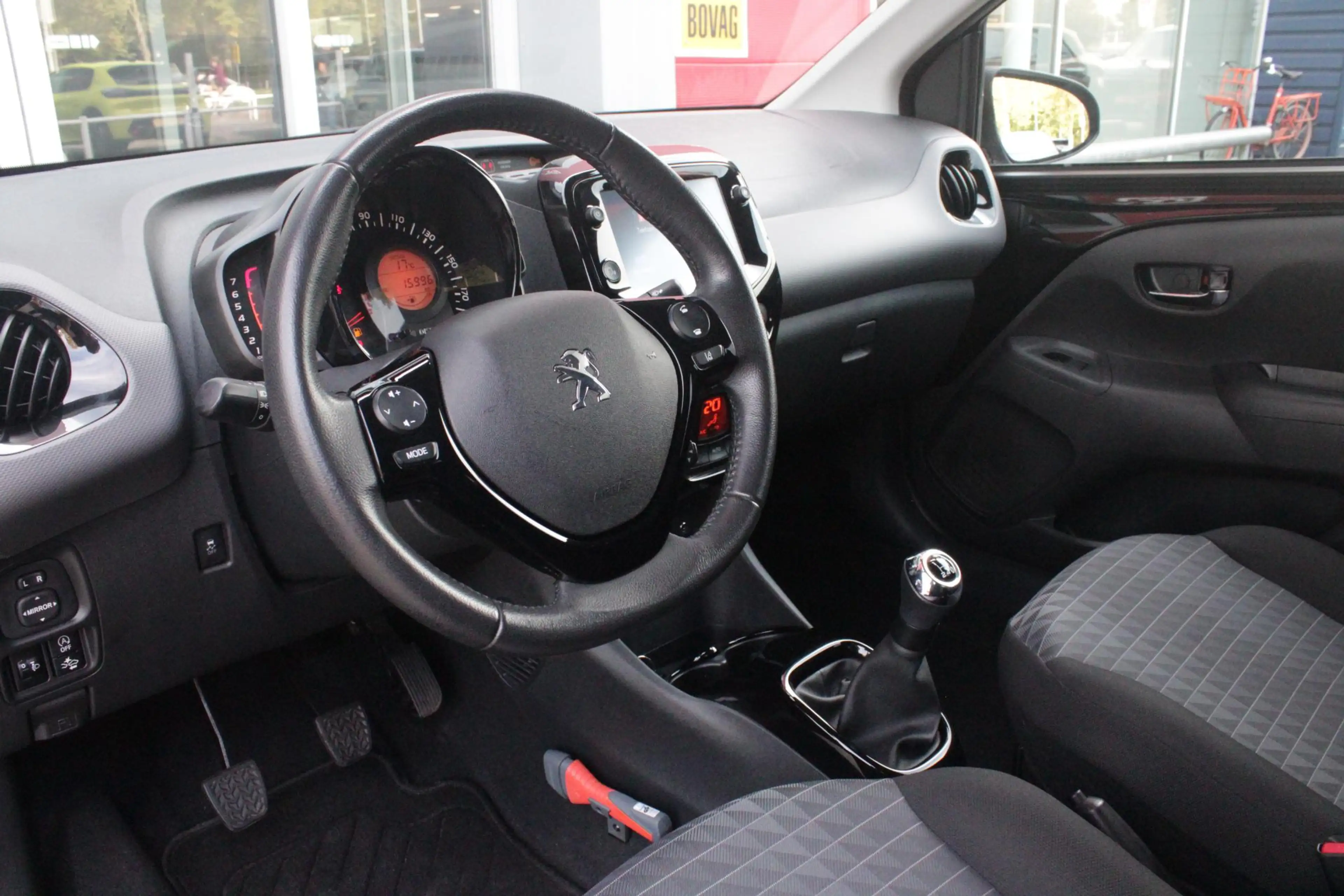 Peugeot 108 1.0 e-VTi ALLURE TOP! | CLIMATE CONTROL | ACHTERUI — photo 6