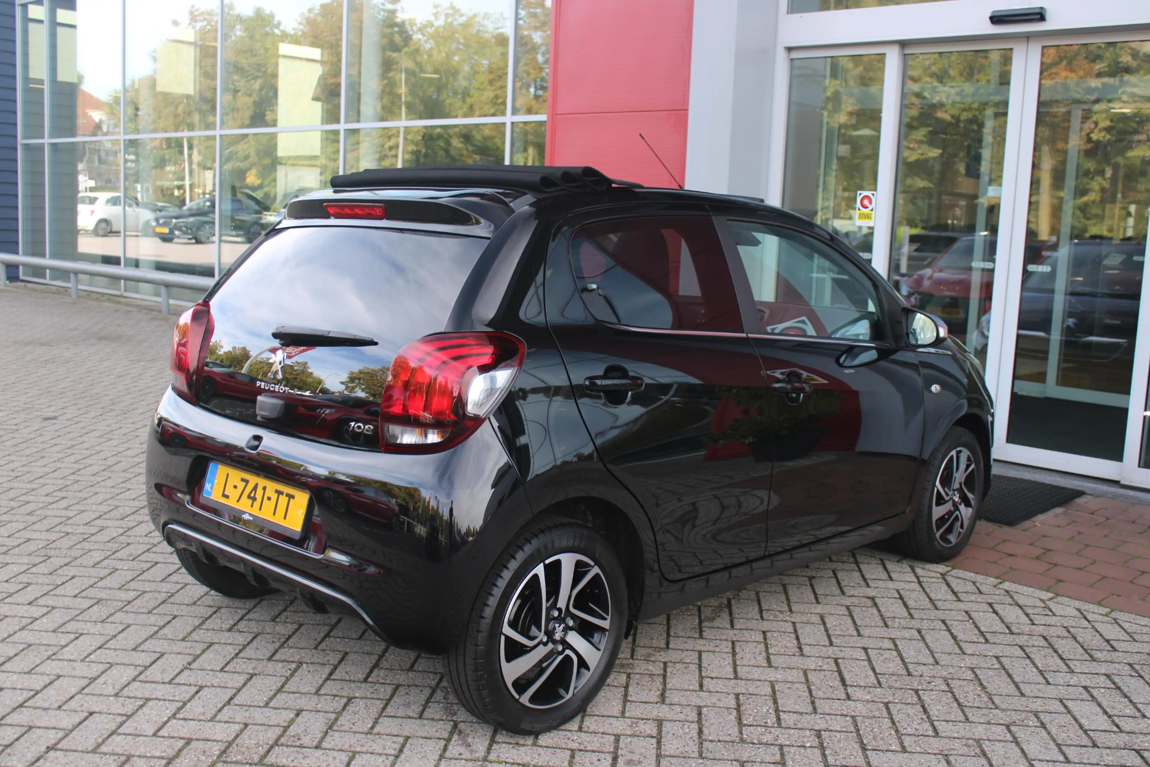 Peugeot 108 1.0 e-VTi ALLURE TOP! | CLIMATE CONTROL | ACHTERUI — photo 41