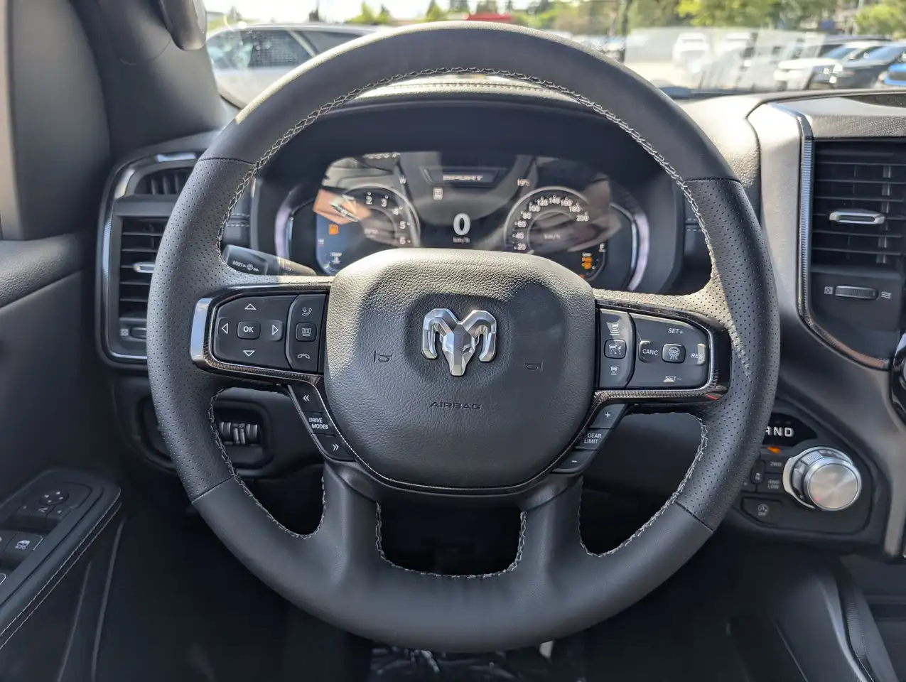 RAM 1500 fotografie RAM 1500
