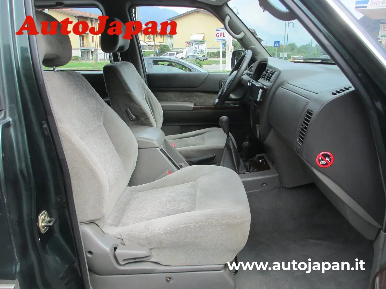 Nissan Patrol HT 2.8 td SE, foto 9