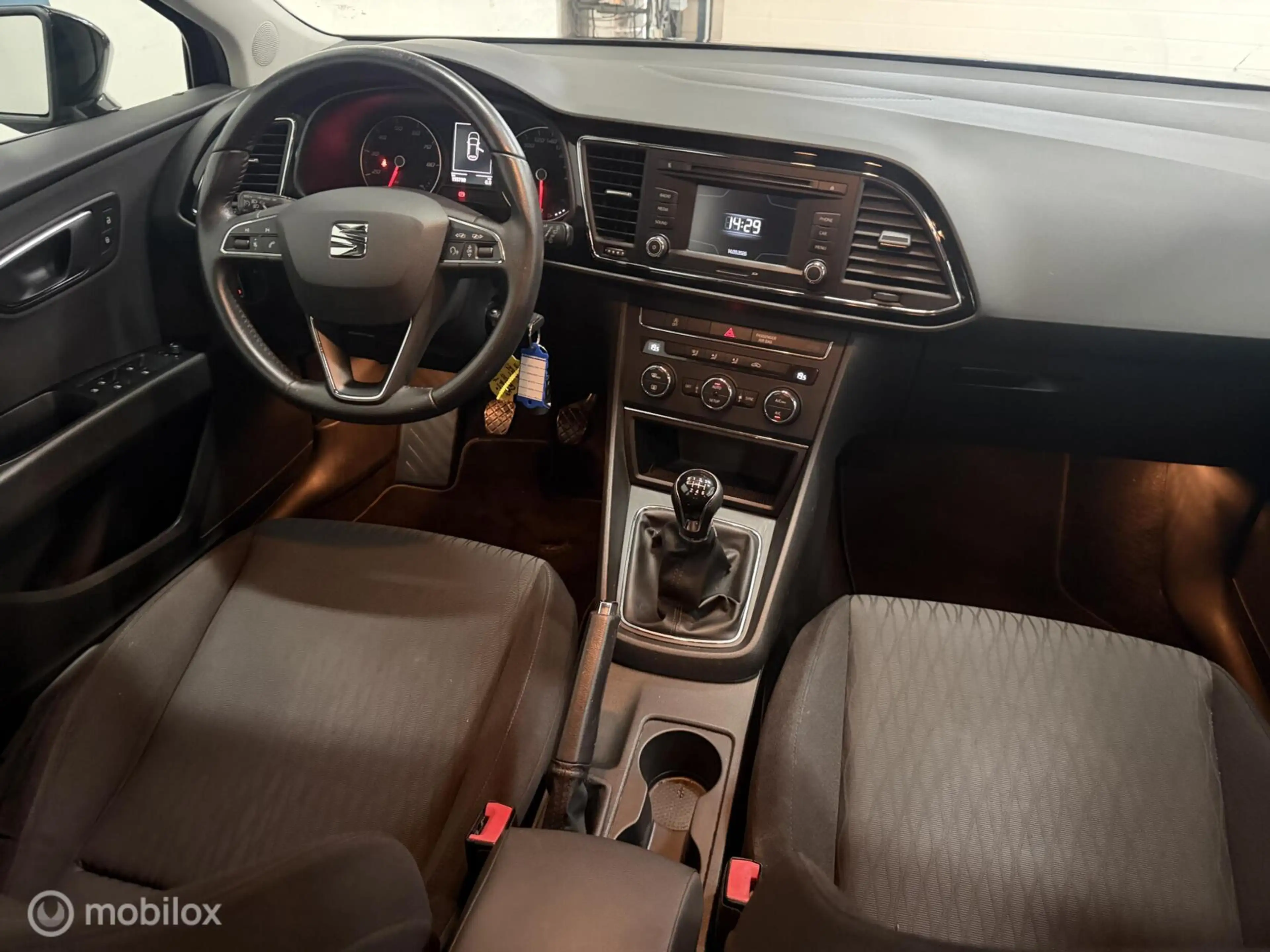 SEAT Leon ST 1.2 TSI Reference Business — photo 3