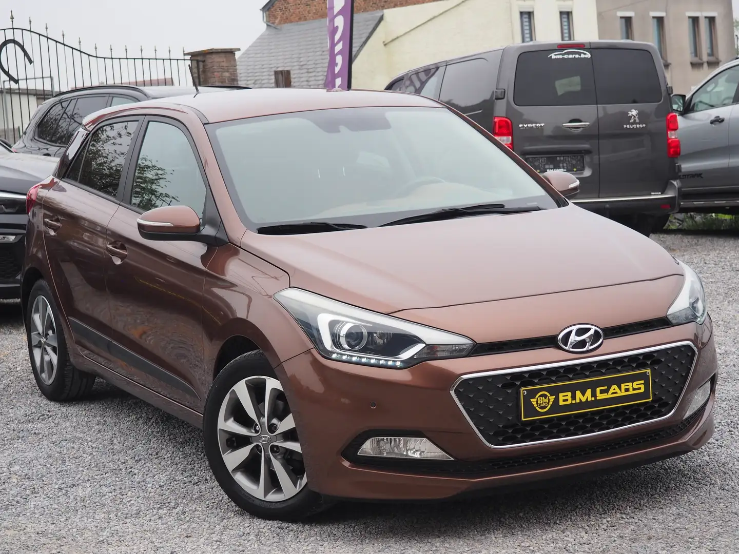 Hyundai i20 1.4i ✅BOITE AUTO✅1erPROP ! CLIM-PDC-CRUISE-EU6 Brun - 2