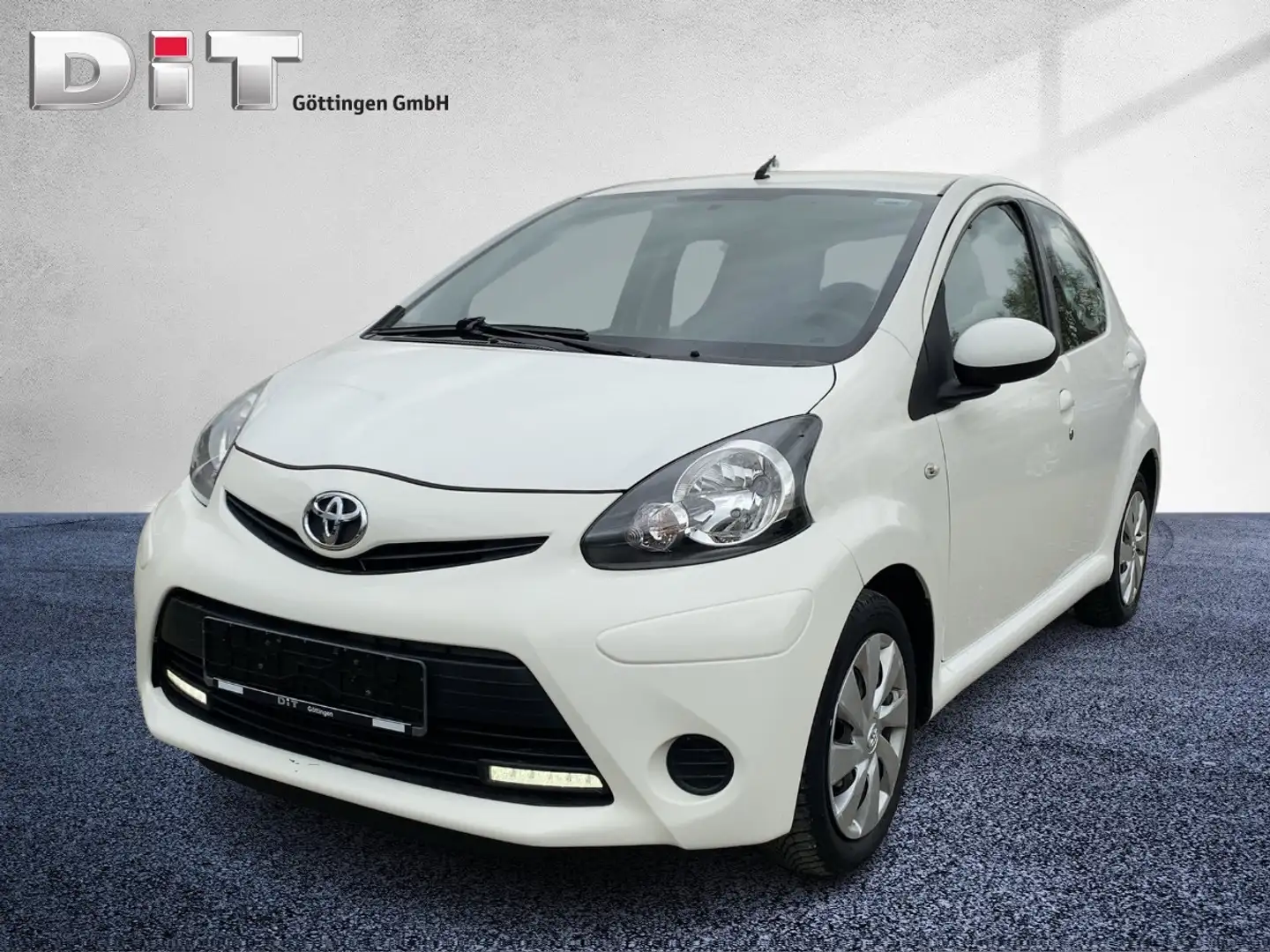Toyota Aygo 1.0 & Cool Go Klimanlage, Navigation, BT White - 2