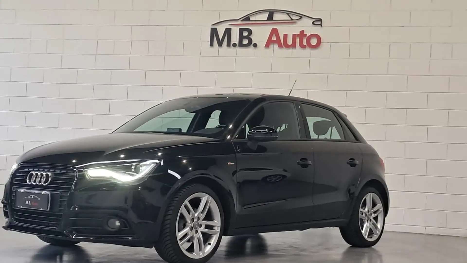 Audi A1 Sportback 1.6 tdi S Line Edition 90cv neopatentati Noir - 2