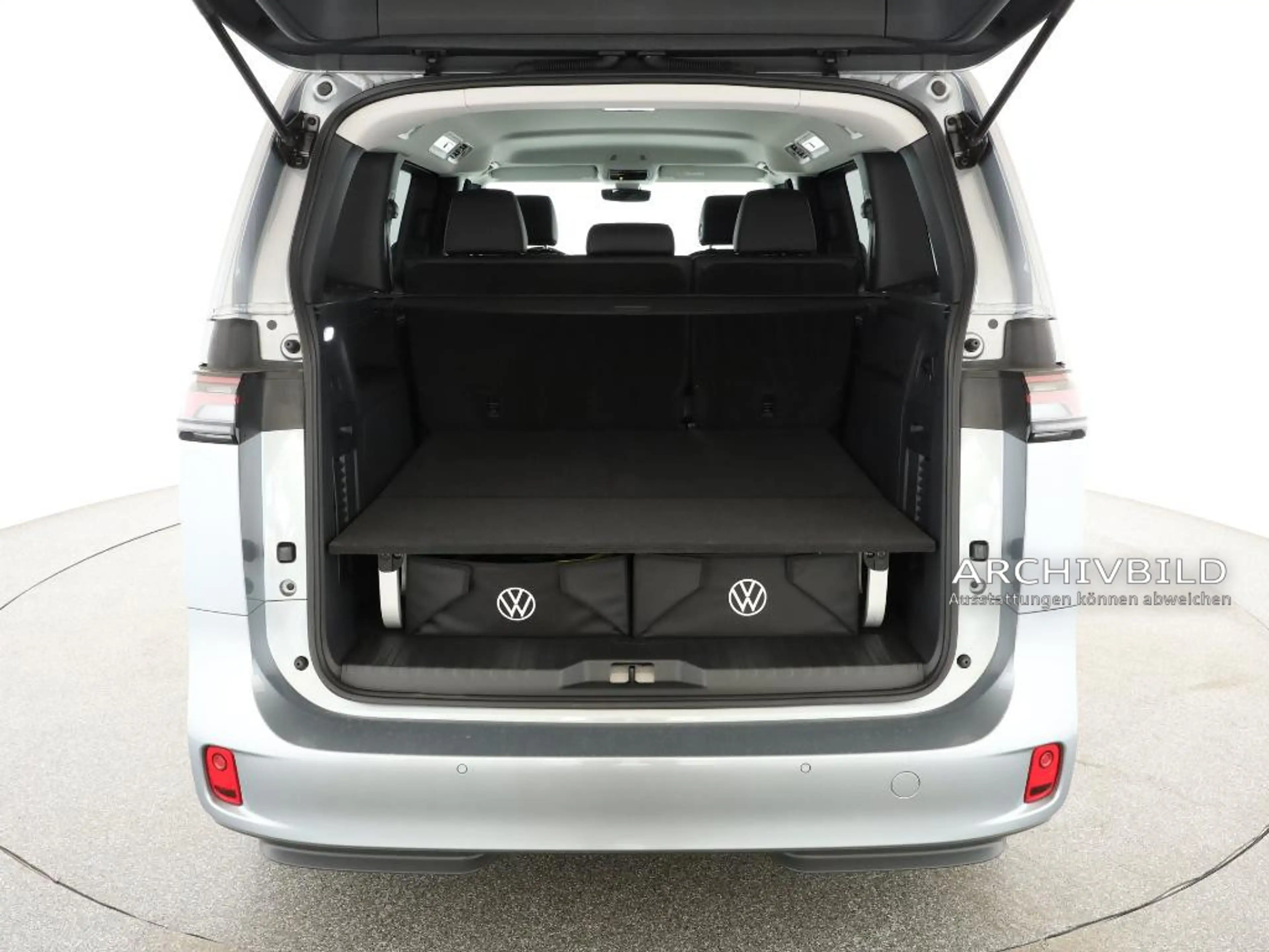 Volkswagen ID. Buzz Pro ACC NAVI SHZ 360°KAM MATRIX H/K — photo 8