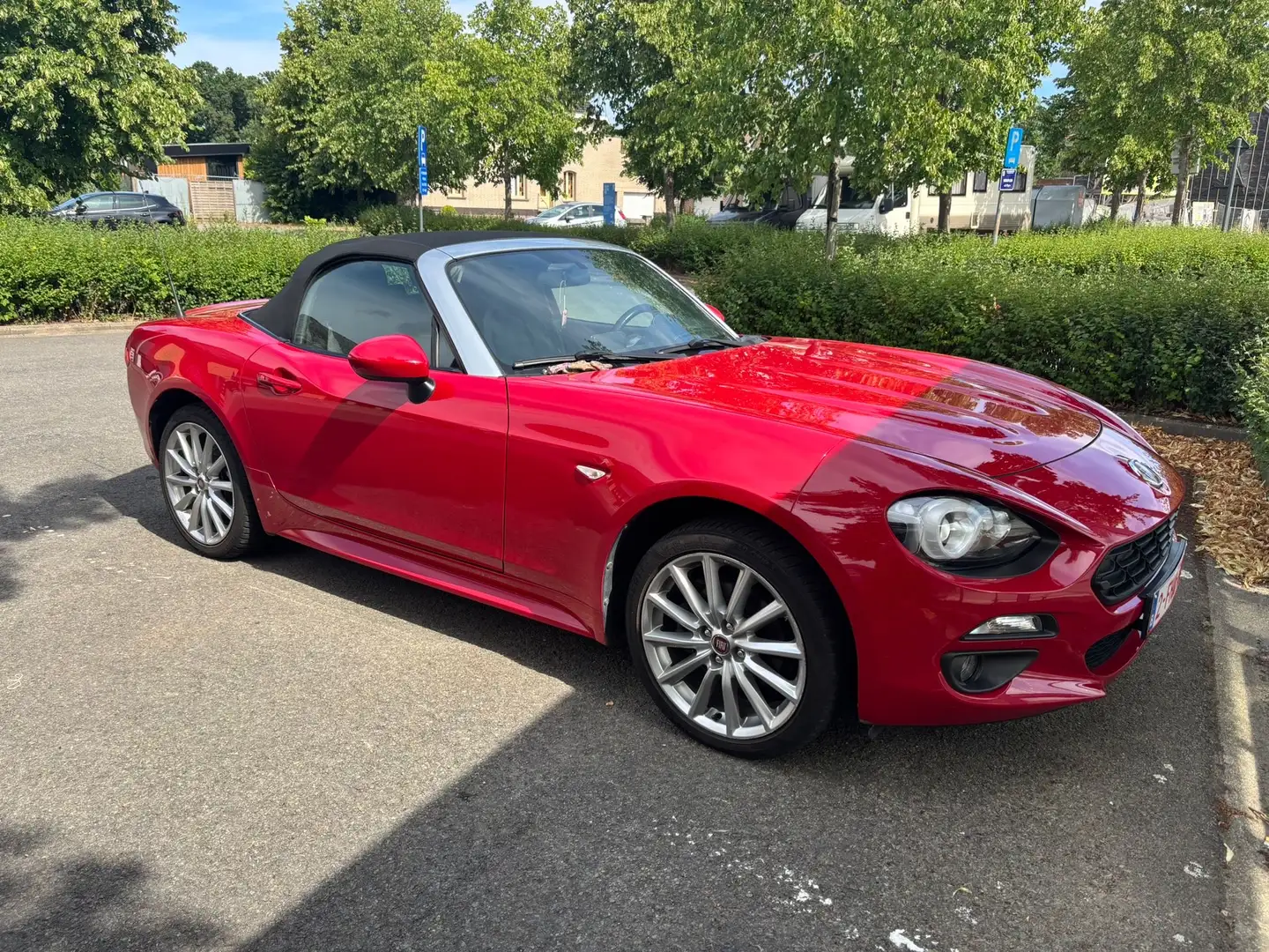 Fiat 124 Spider 1.4 MultiAir Turbo Automatik Lusso - 2