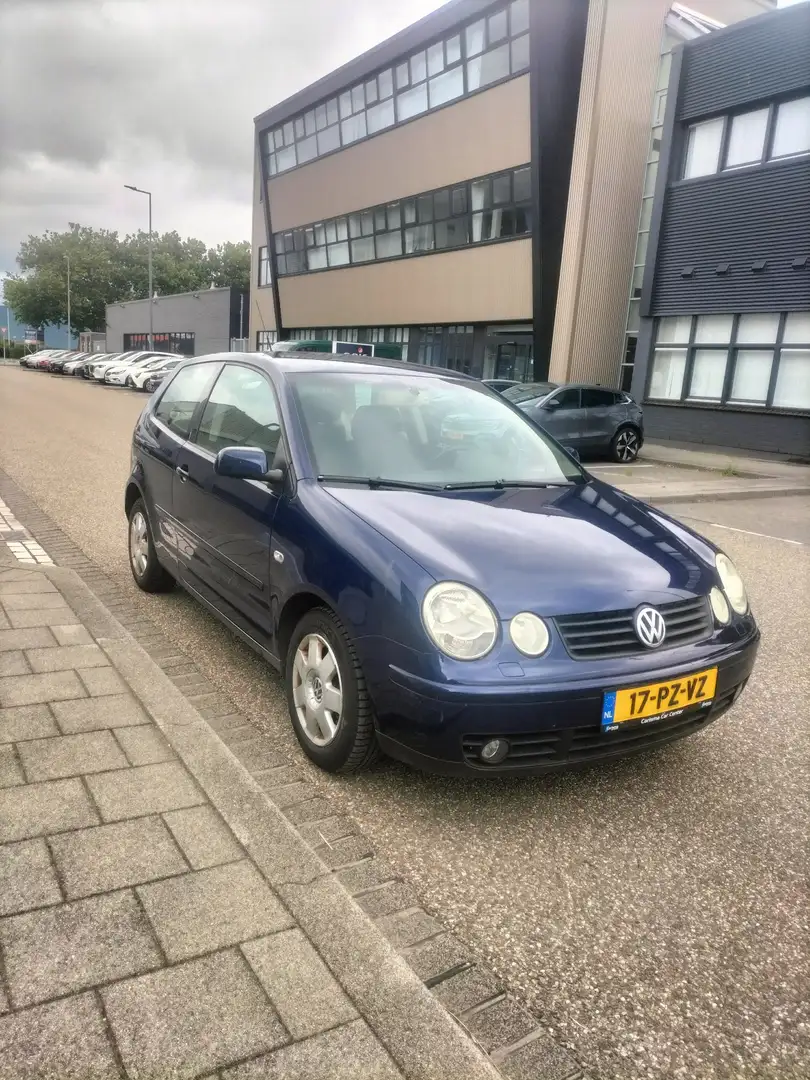 Volkswagen Polo 1.4-16V Highline Blauw - 2