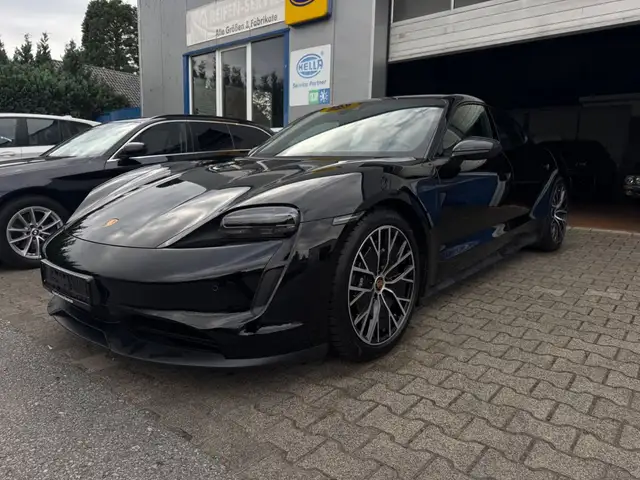 Porsche Taycan *PERFORMACEBATTERIE PLUS*PANORANA*20Z