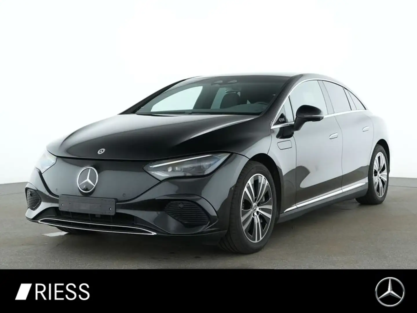 Mercedes-Benz EQE 300 Electric Art Distr Pano Hyper W-Paket WPumpe Schwarz - 1