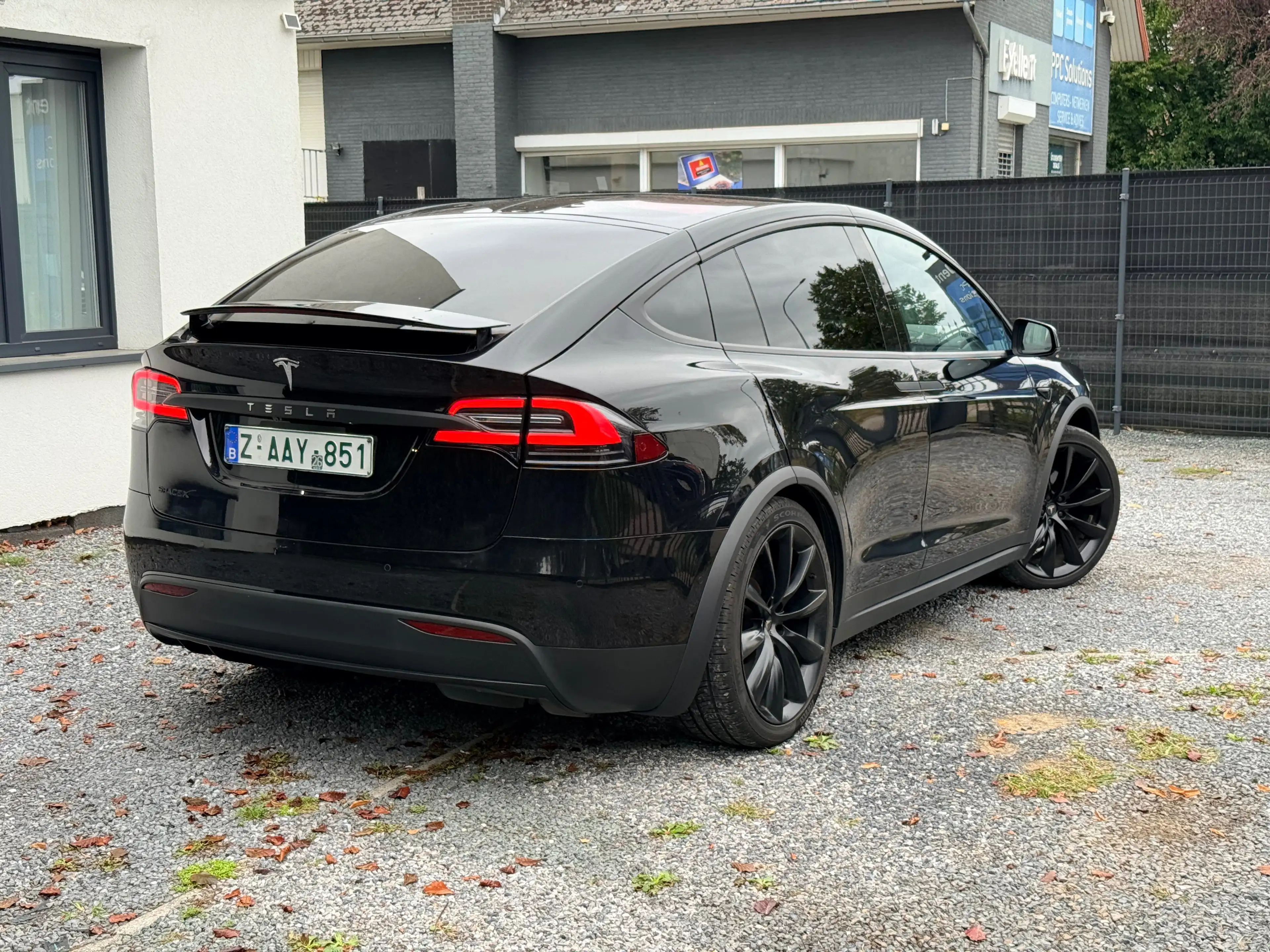 Tesla Model X Model X 100 kWh Dual Motor — photo 5