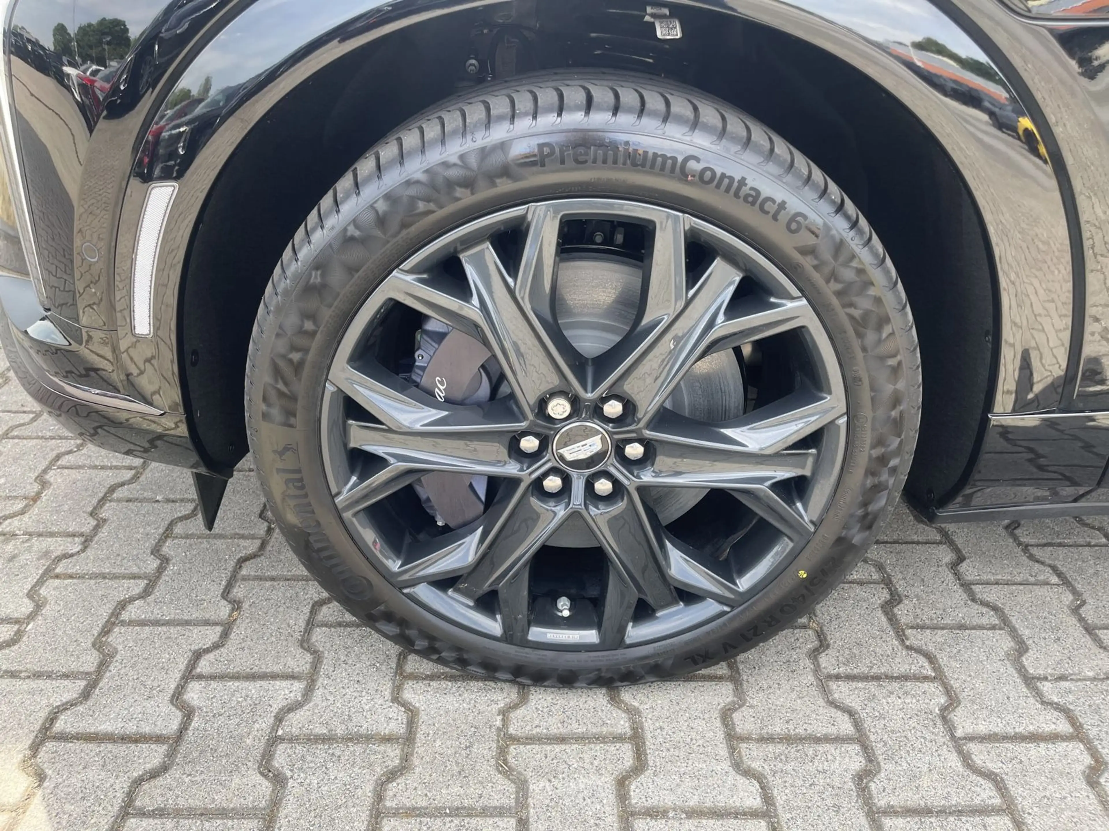 Cadillac Optiq Premium Sport 500e AWD — photo 7