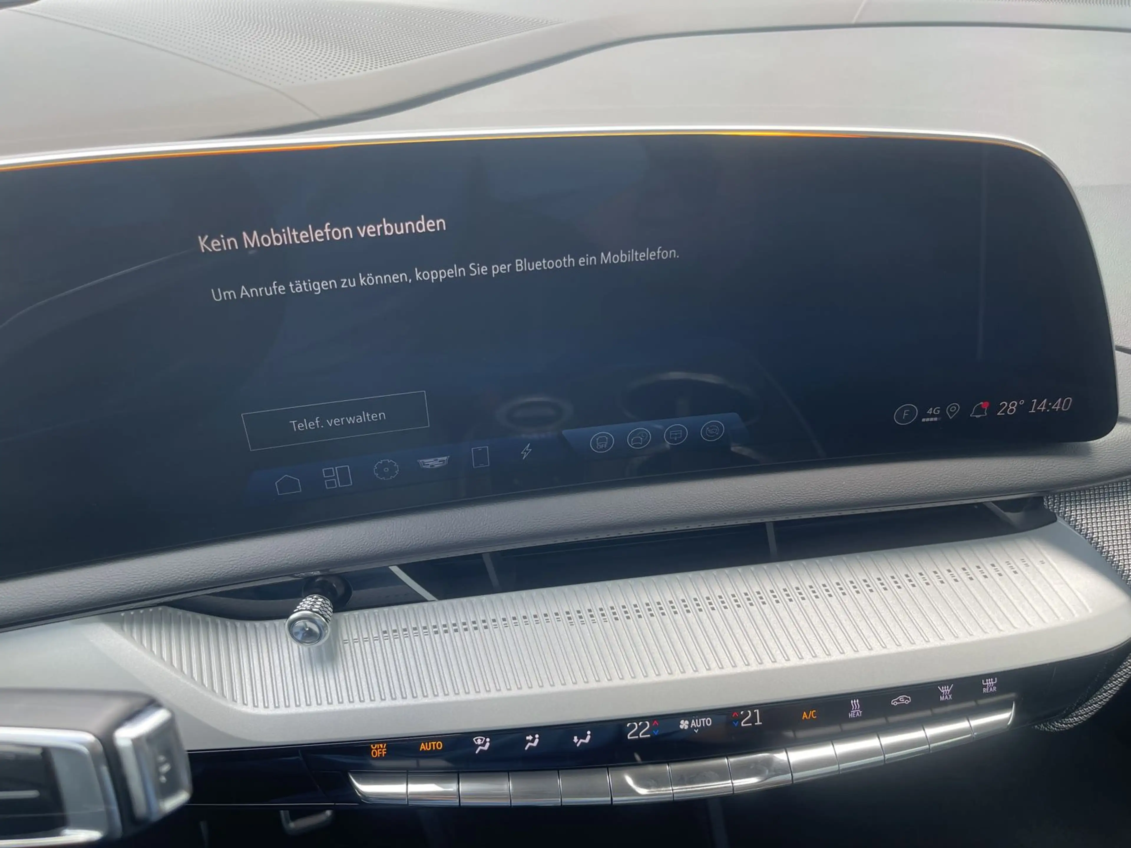 Cadillac Optiq Premium Sport 500e AWD — photo 29