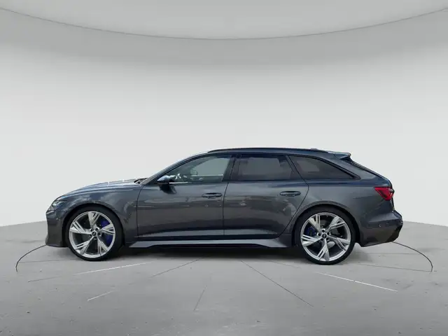 Audi RS6 view 6