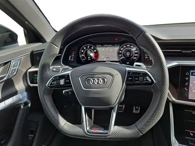 Audi RS6 view 13
