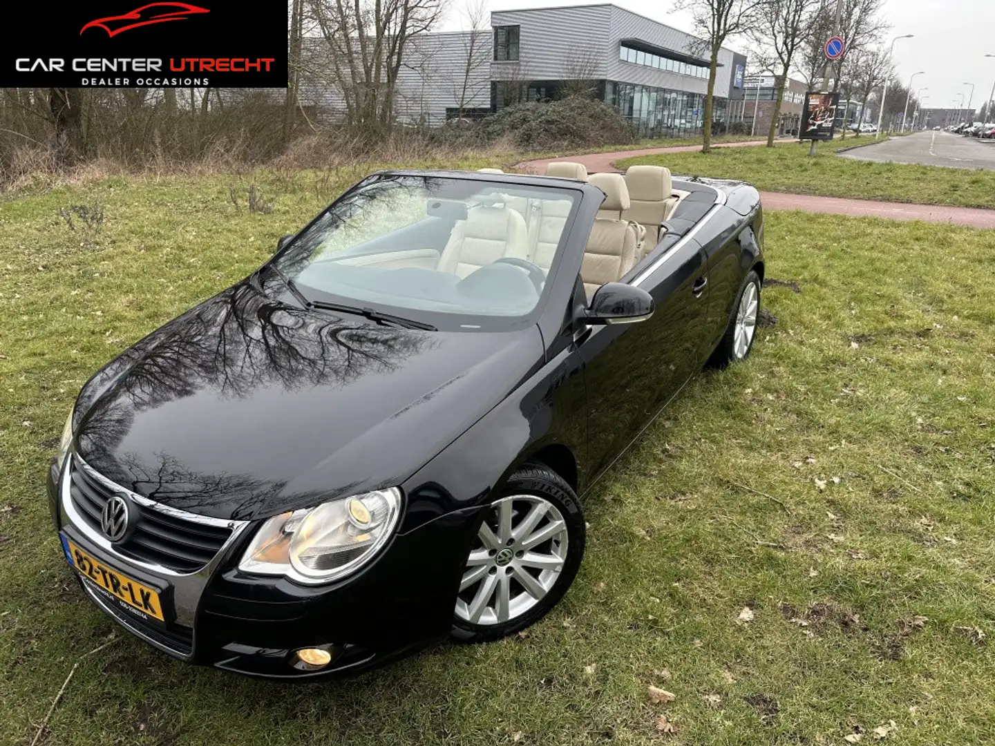 Volkswagen Eos 2.0-16v FSI leder airco 6 versnellingen Zwart - 1