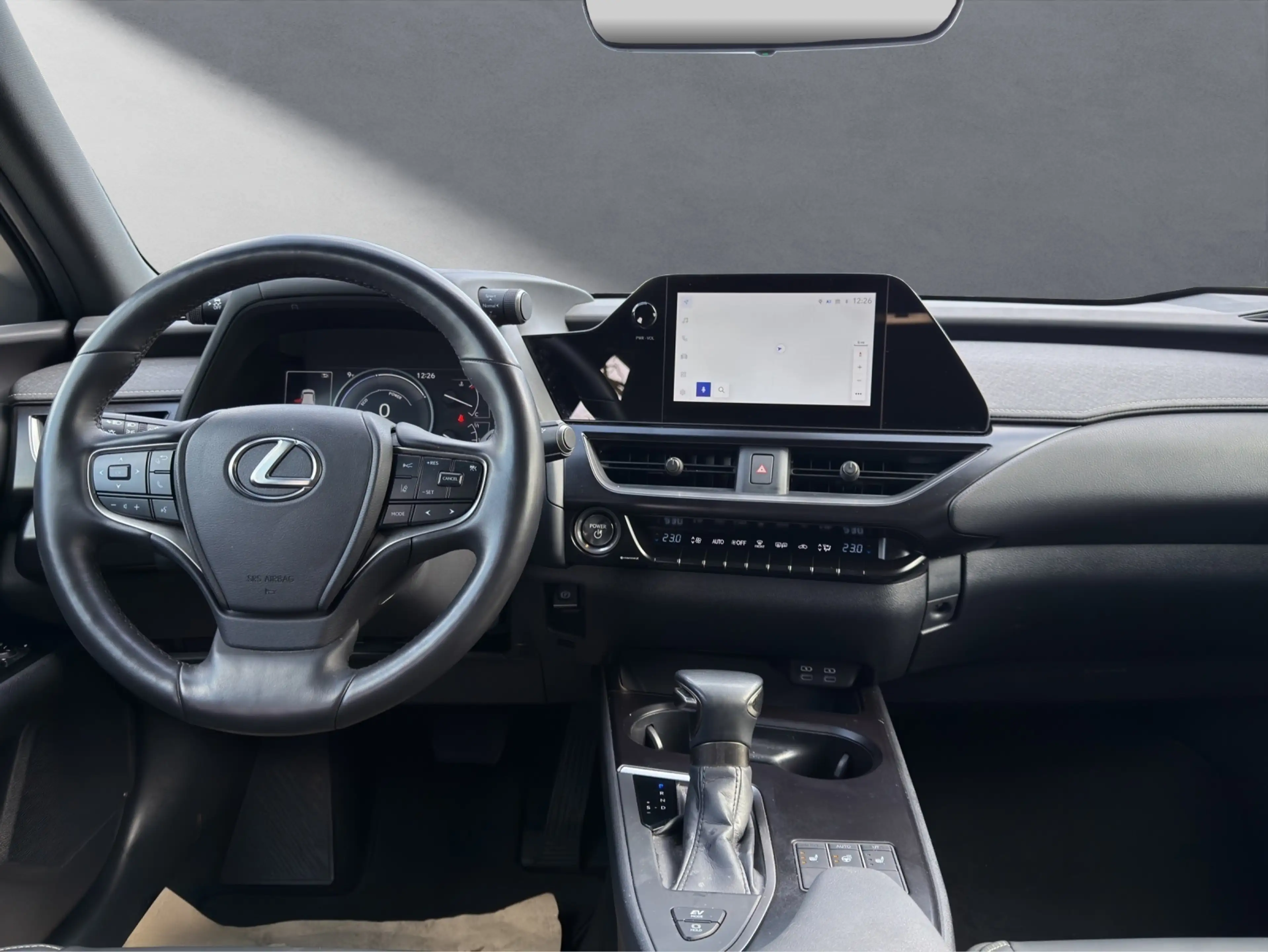 Lexus UX 250h 250h F Sport Design NAVI+KAMERA+ACC+LED+18" — photo 13
