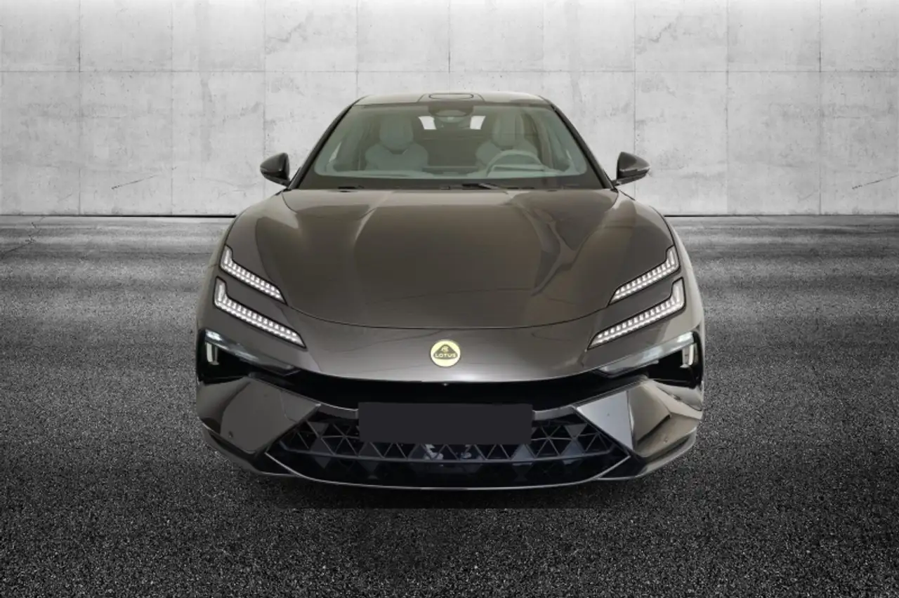 Lotus Emeya 2025