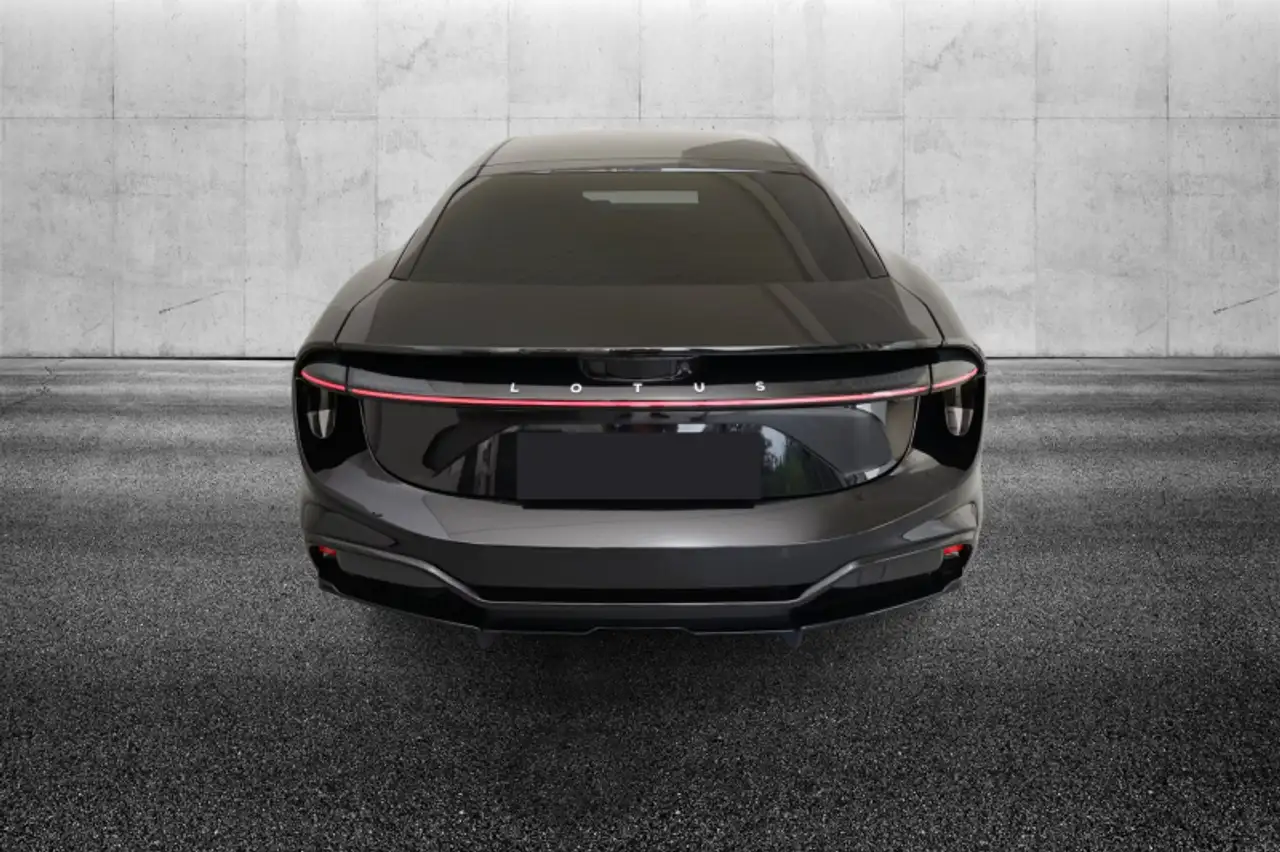 Lotus Emeya 2025