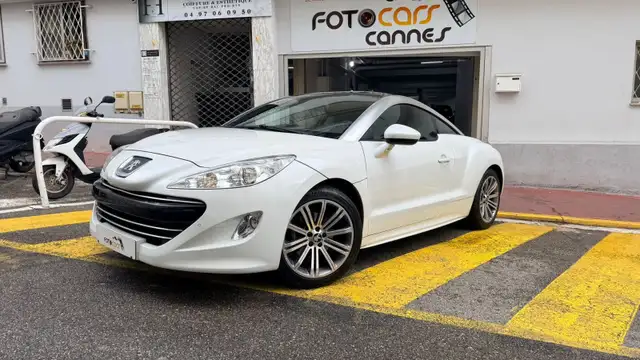 Peugeot RCZ 1.6 THP 16V 156CH