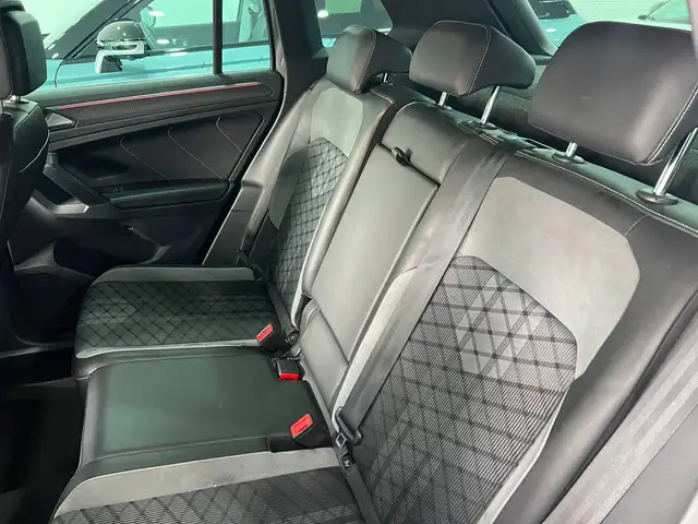Volkswagen Tiguan view 14