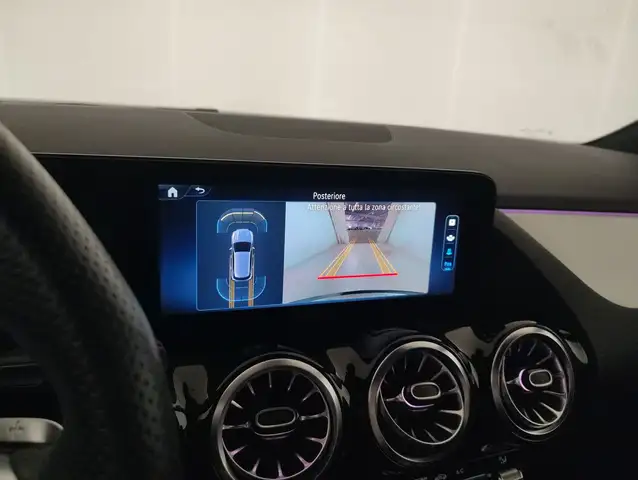 Mercedes-Benz Gla Class view 13