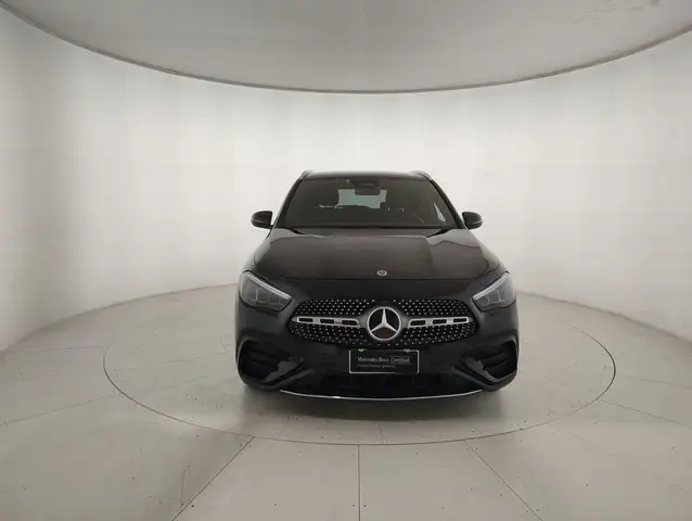 Mercedes-Benz Gla Class view 2
