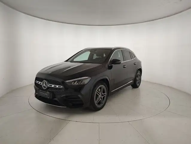 Mercedes-Benz Gla Class main image