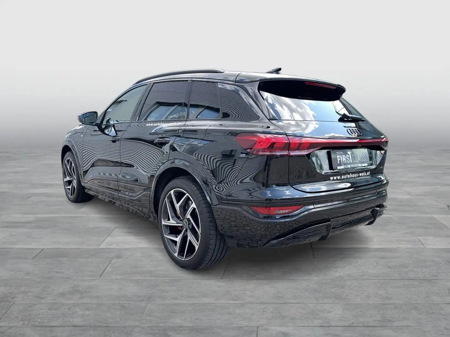 Audi Q6 e-tron e-tron quattro Чёрный - 2