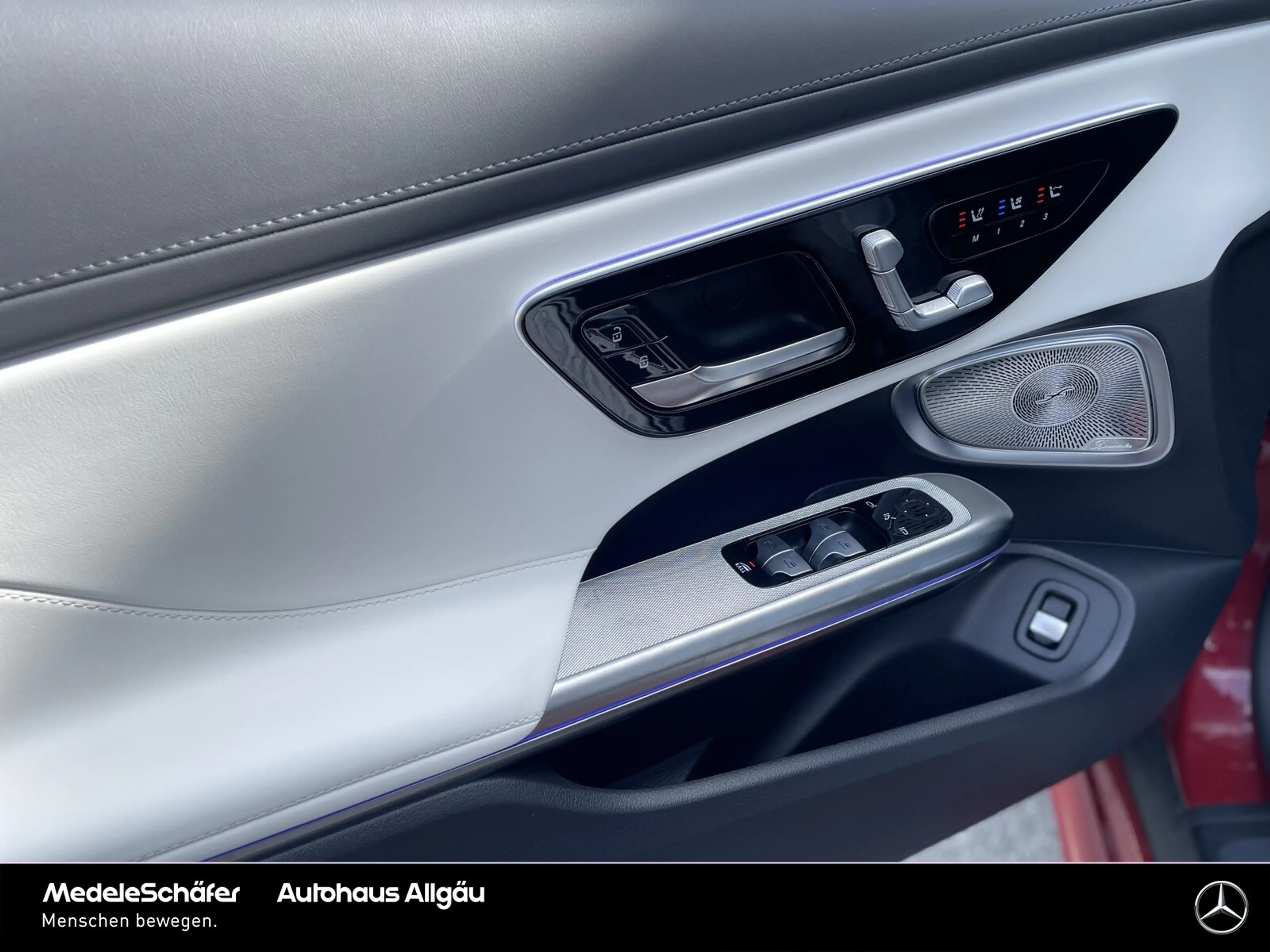 Mercedes-Benz CLE 450 CLE 450 4M Cab AMG Distr Burm3D Memo HuD Keyless — photo 7